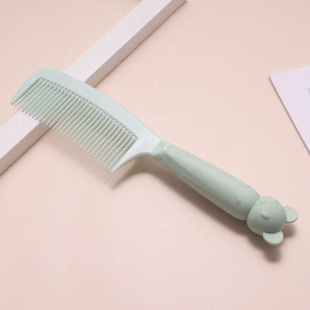 网红梳子卡通少女图