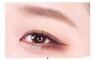 网红晶哥哥怎么画眼妆,打造迷人电眼魅力